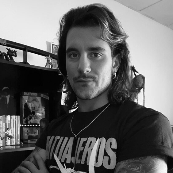 cropped-cropped-Director-Turno-De-Noche.jpg Director Turno De Noche